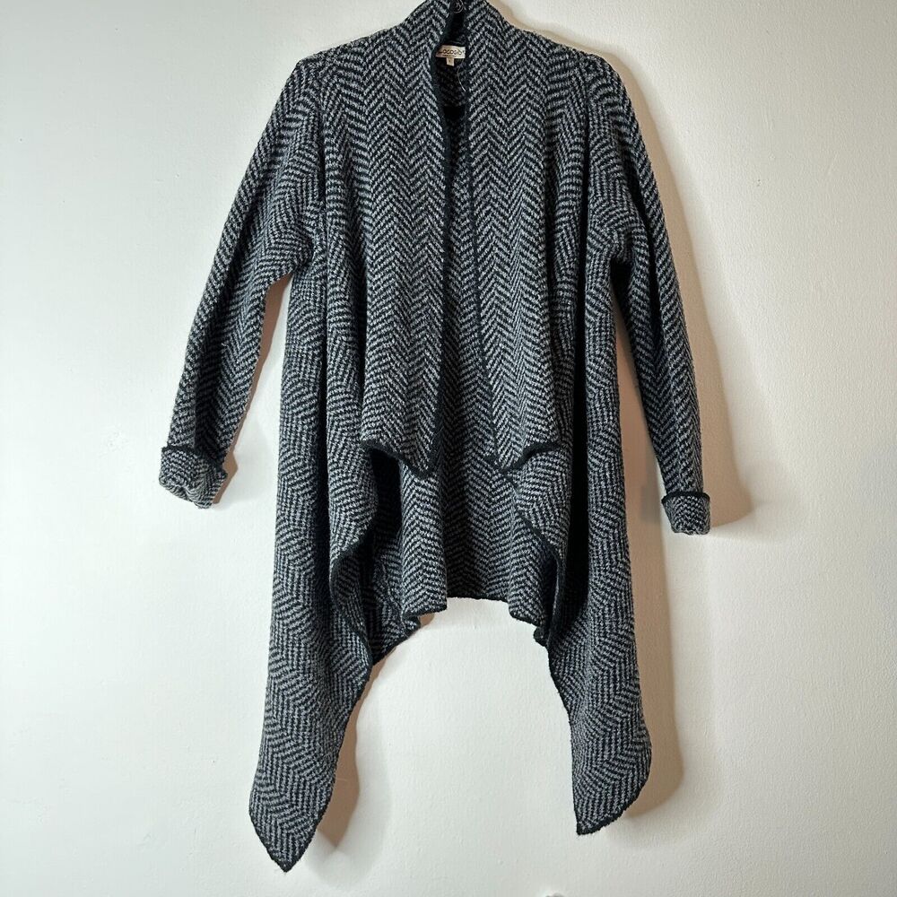 Cocogio Gray & Black Herringbone Waterfall Collar Cardigan Asymmetrical Hem L